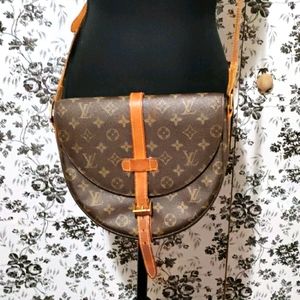 Louis Vuitton crossbody vintage monogram